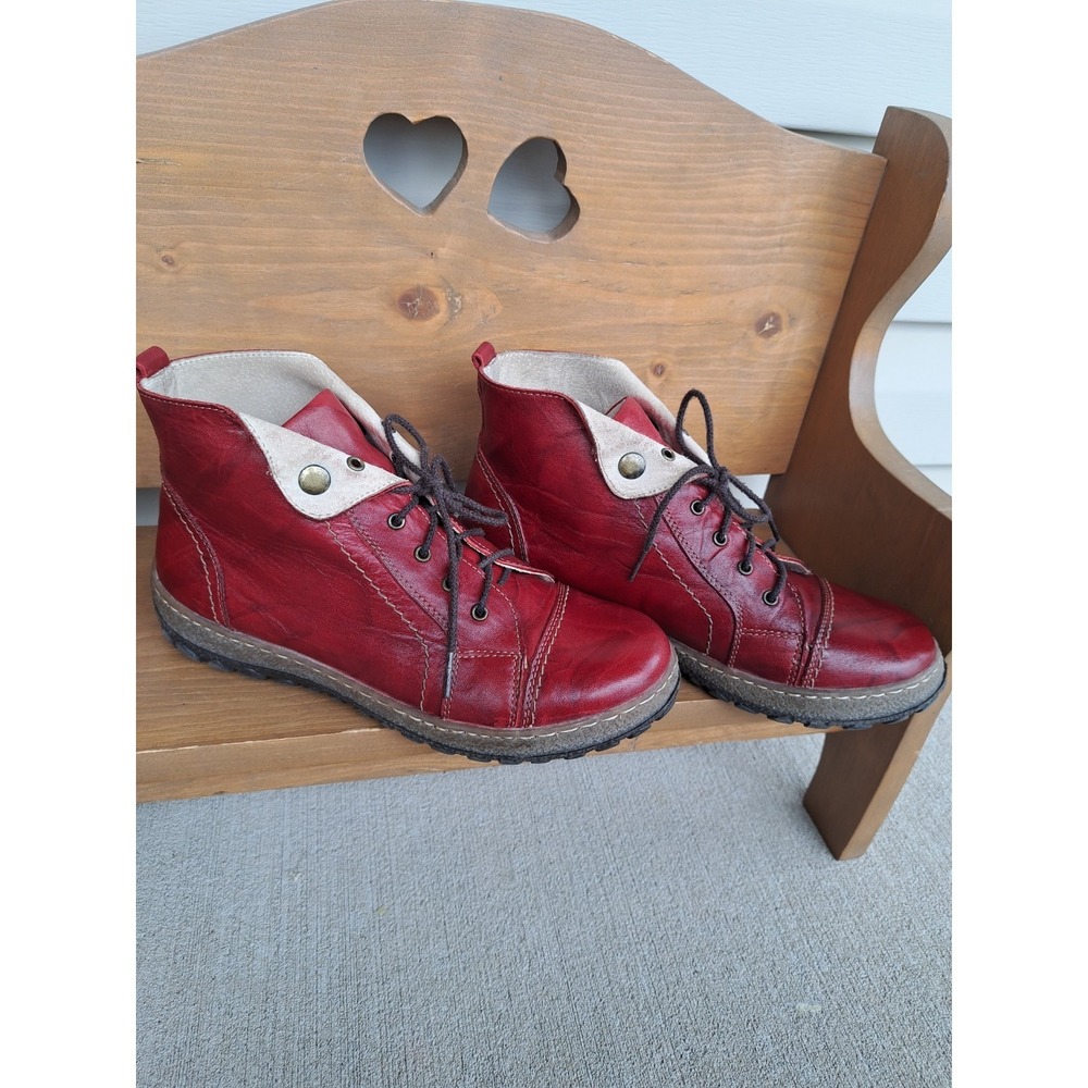 V-Italia Women's Red Water-Resistant Leather Lace-up Flat Ankle Boots 8.0 EU 39 - Picture 10 of 16